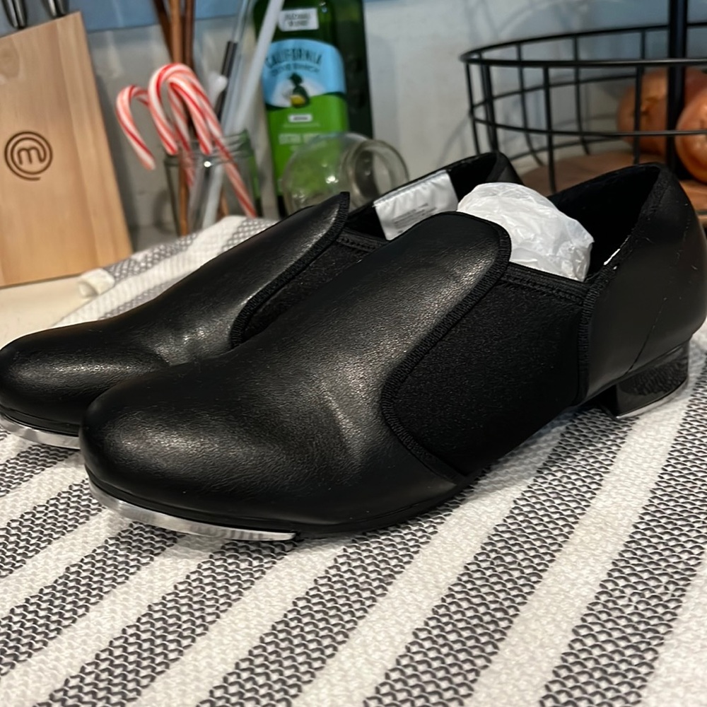 Size 9 womens tap shoes | Revolution